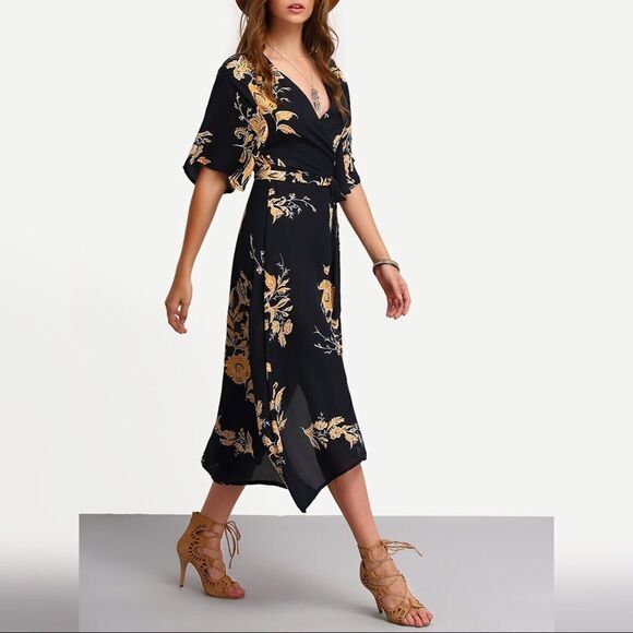 ✨V Neck Florals Wrap Dress✨ - Picture 4 of 7